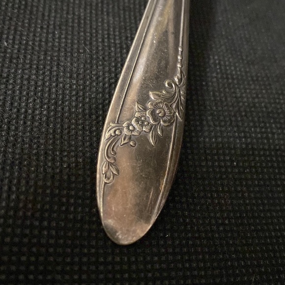 Vintage Tudor Plate Oneida Community Queen Bess cake/pie server - Picture 5 of 7